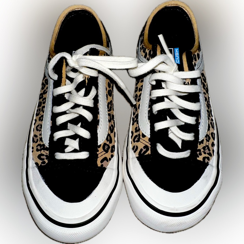 Van Old School leopard shoe